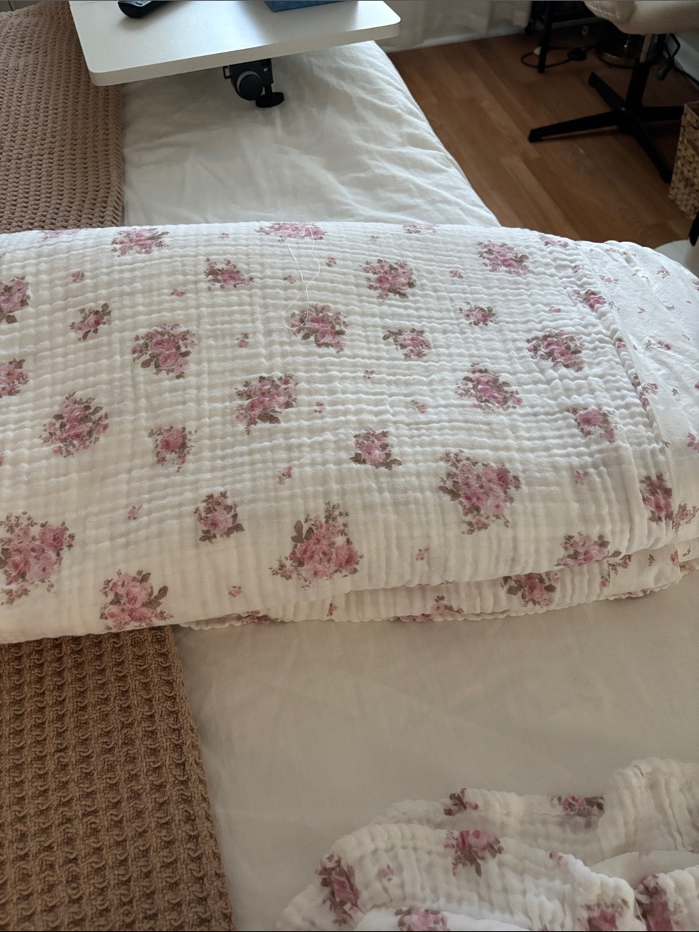 Floral Pink Rose Cotton duvet cover  - Soft White Background